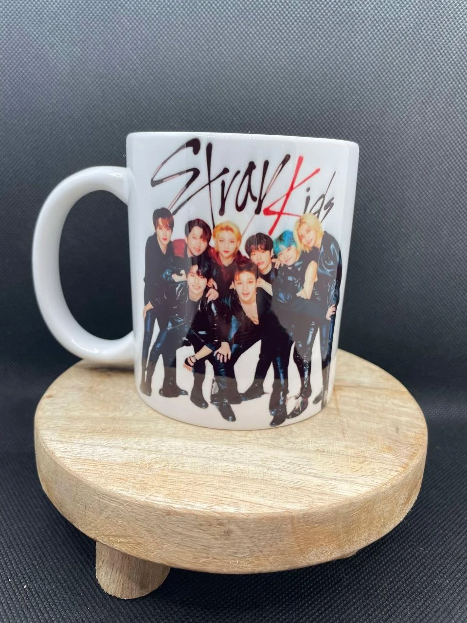 ☕ Mug en Céramique – Stray Kids 🧭❤️
